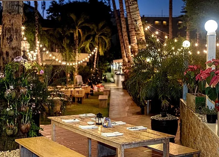Hangout Phuket By Kly