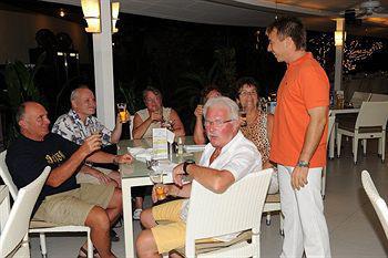 Hangout Phuket By Kly 3*